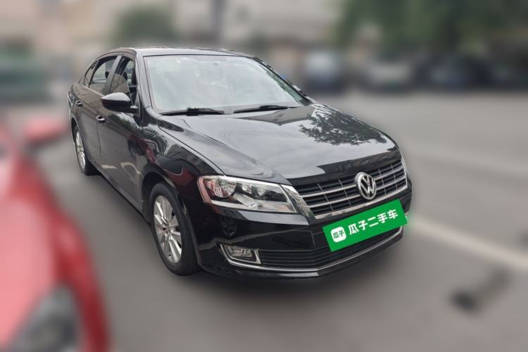 Used Volkswagen Lavida 2013 Restyled Classic 1.6L Automatic Comfort Edition Front Right 45 Deg