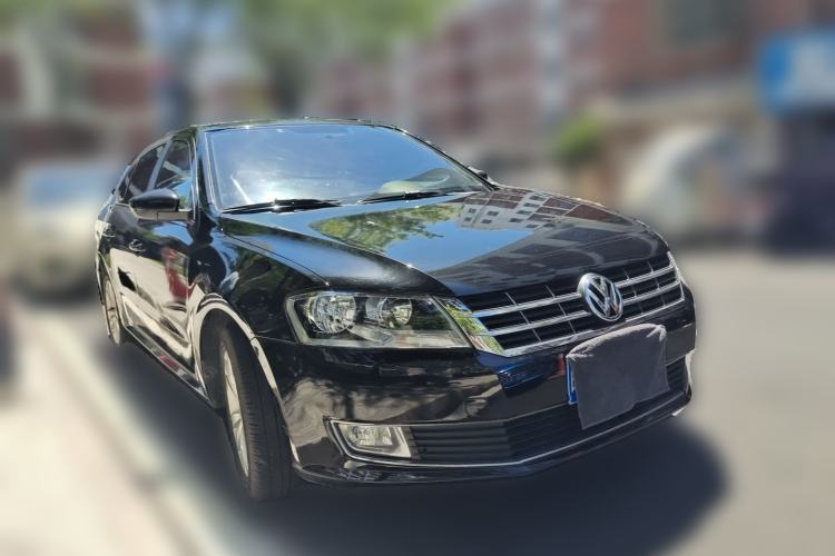 Used Volkswagen Lavida 2013 Restyled Classic 1.6L Automatic Comfort Edition Front Right 45 Deg