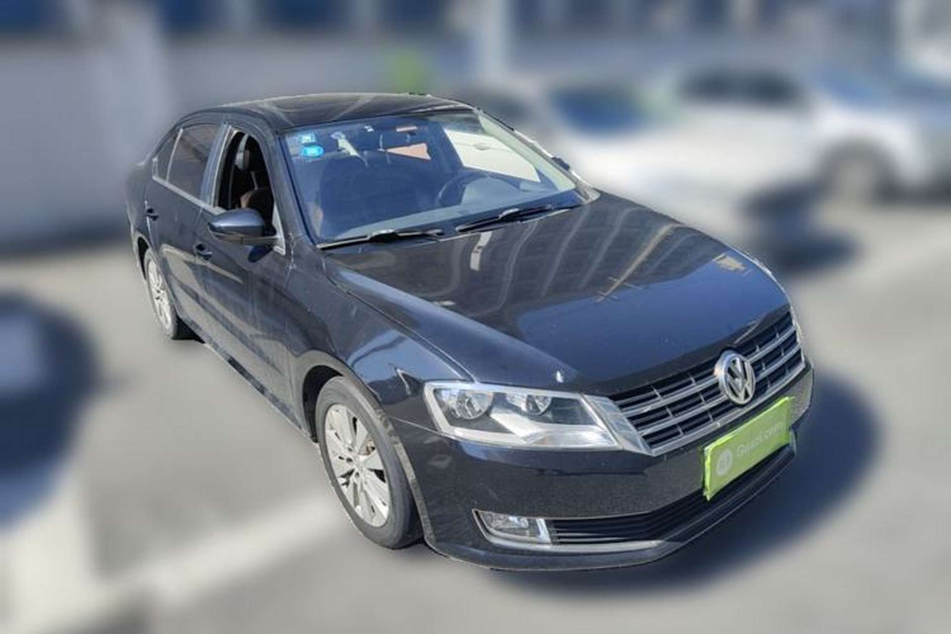 Used Volkswagen Lavida 2013 1.4TSI DSG Comfort Edition Front Right 45 Deg