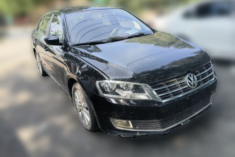 Used Volkswagen Lavida 2013 Restyled Classic 1.6L Automatic Comfort Edition Front Right 45 Deg