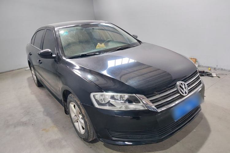 Used Volkswagen Lavida 2013 Revised Classic 1.6L Automatic Fashion Edition Front Right 45 Deg