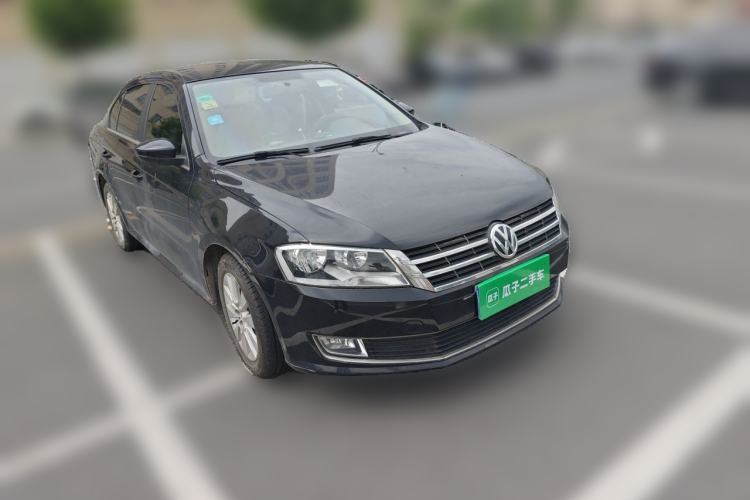 Used Volkswagen Lavida 2013 Restyled Classic 1.6L Manual Comfort Edition Front Right 45 Deg