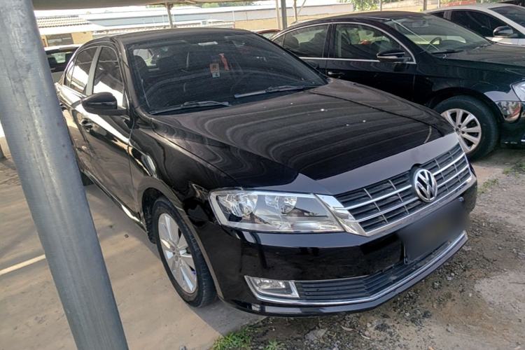 Used Volkswagen Lavida 2013 Revised Version 1.4 TSI DSG Comfort Edition Front Right 45 Deg