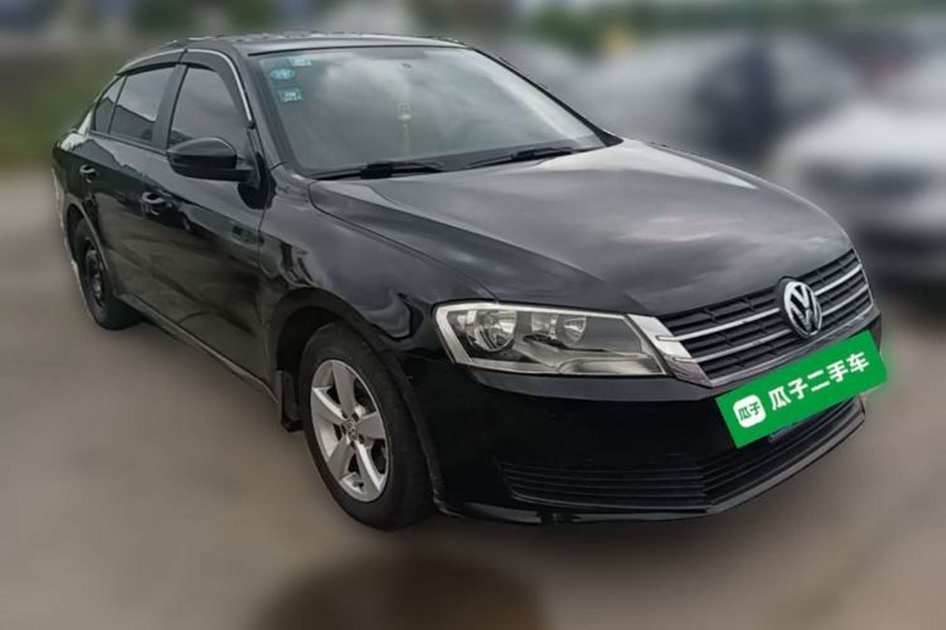 Used Volkswagen Lavida 2013 1.6L Manual Fashion Edition Front Right 45 Deg