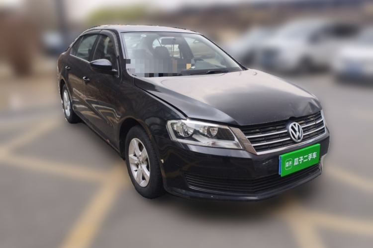 Used Volkswagen Lavida 2013 Revised Classic 1.6L Manual Fashion Edition Front Right 45 Deg