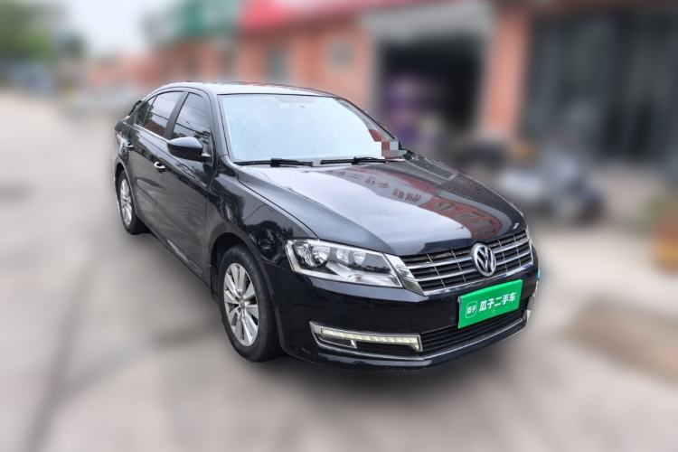 Used Volkswagen Lavida 2013 1.6L Automatic Comfort Edition Front Right 45 Deg