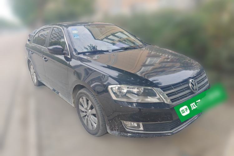 Used Volkswagen Lavida 2013 Revised Version 1.4 TSI Manual Comfort Edition Front Right 45 Deg