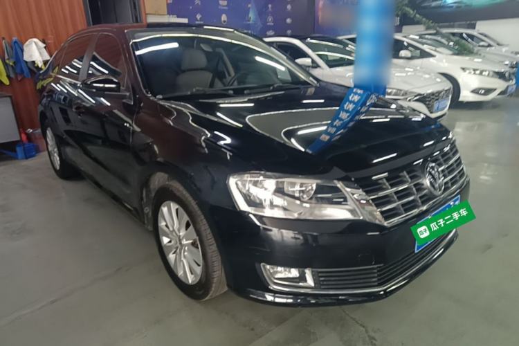 Used Volkswagen Lavida 2013 Restyled Classic 1.6L Automatic Comfort Edition Front Right 45 Deg