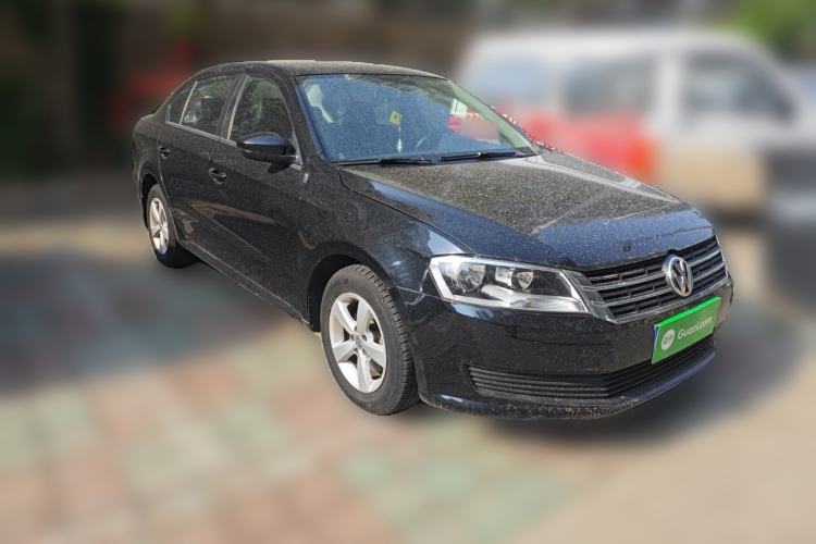 Used Volkswagen Lavida 2013 1.6L Automatic Fashion Edition Front Right 45 Deg