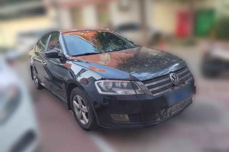 Used Volkswagen Lavida 2013 Revised Classic 1.6L Manual Fashion Edition Front Right 45 Deg