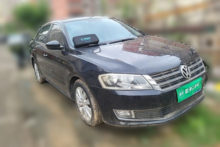 Used Volkswagen Lavida 2013 Restyled Classic 1.6L Manual Comfort Edition Front Right 45 Deg