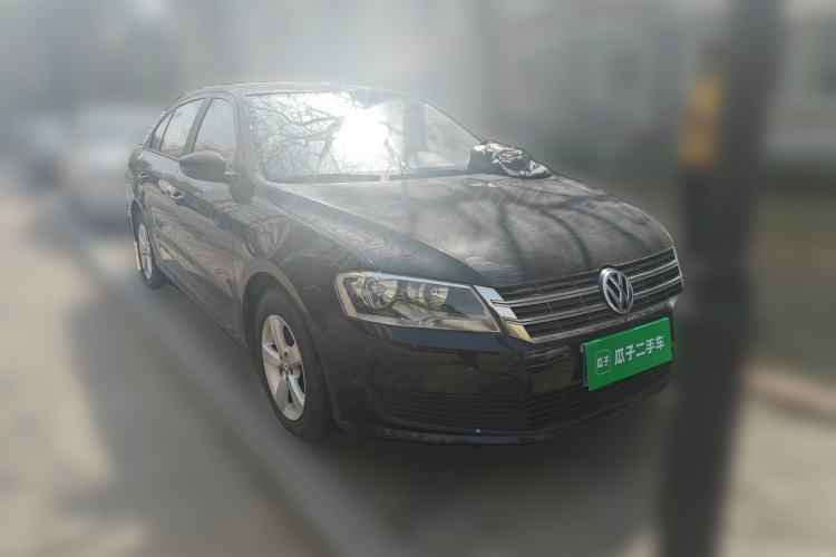 Used Volkswagen Lavida 2013 Revised Classic 1.6L Manual Fashion Edition Front Right 45 Deg