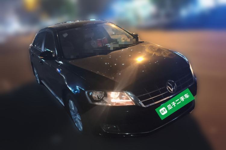 Used Volkswagen Lavida 2013 Restyled Classic 1.6L Automatic Comfort Edition Front Right 45 Deg