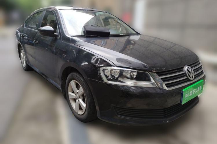 Used Volkswagen Lavida 2013 Revised Classic 1.6L Manual Fashion Edition Front Right 45 Deg