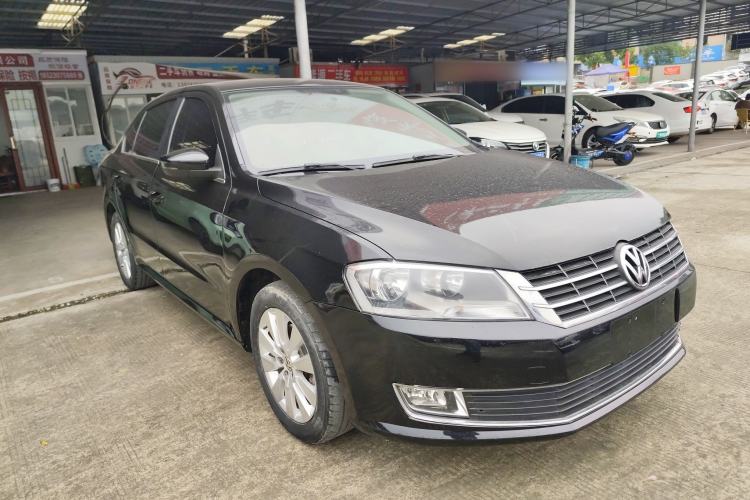 Used Volkswagen Lavida 2013 Restyled Classic 1.6L Automatic Comfort Edition Front Right 45 Deg