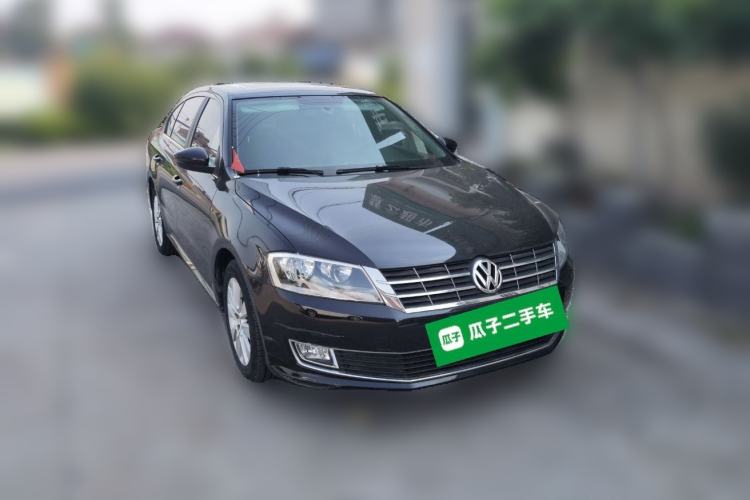 Used Volkswagen Lavida 2013 Restyled Classic 1.6L Manual Comfort Edition Front Right 45 Deg