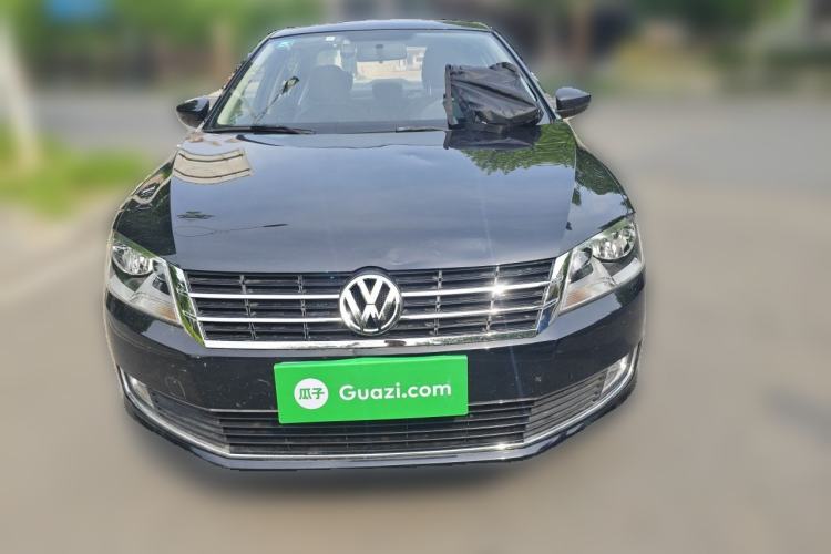 Used Volkswagen Lavida 2013 1.6L Manual Comfort Edition Front