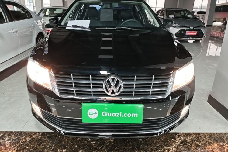 Used Volkswagen Lavida 2013 Restyled Classic 1.6L Automatic Comfort Edition Front