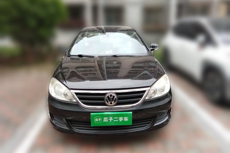 Used Volkswagen Lavida 2013 Classic 1.6L Manual Fashion Edition Front