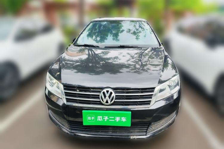 Used Volkswagen Lavida 2013 Revised Classic 1.6L Manual Fashion Edition Front