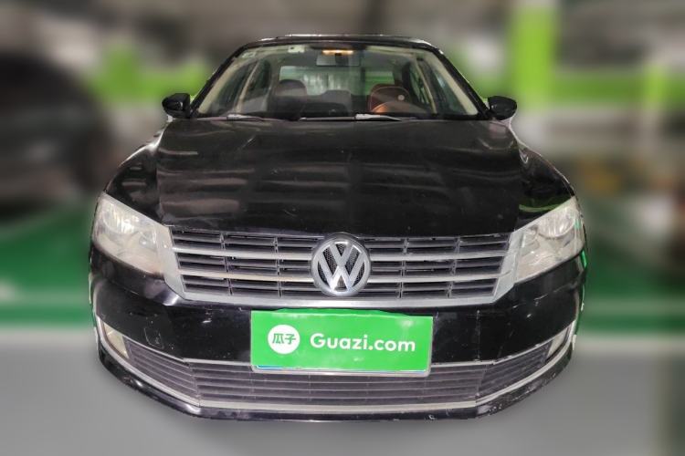 Used Volkswagen Lavida 2013 1.6L Manual Comfort Edition Front