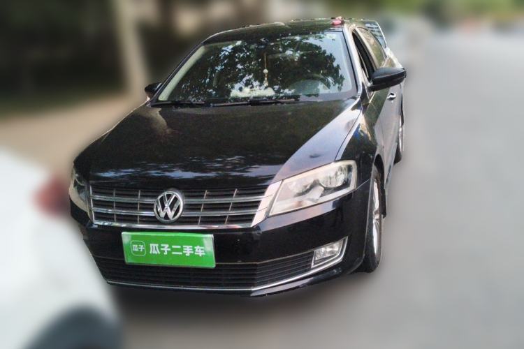 Used Volkswagen Lavida 2013 1.6L Automatic Luxury Edition Front