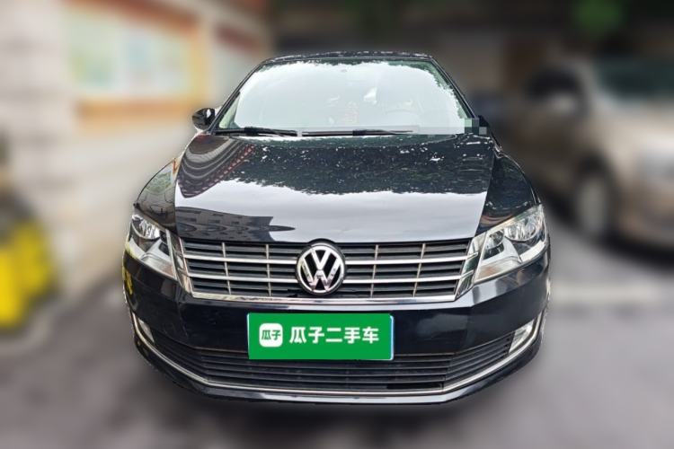 Used Volkswagen Lavida 2013 Restyled Classic 1.6L Manual Comfort Edition Front