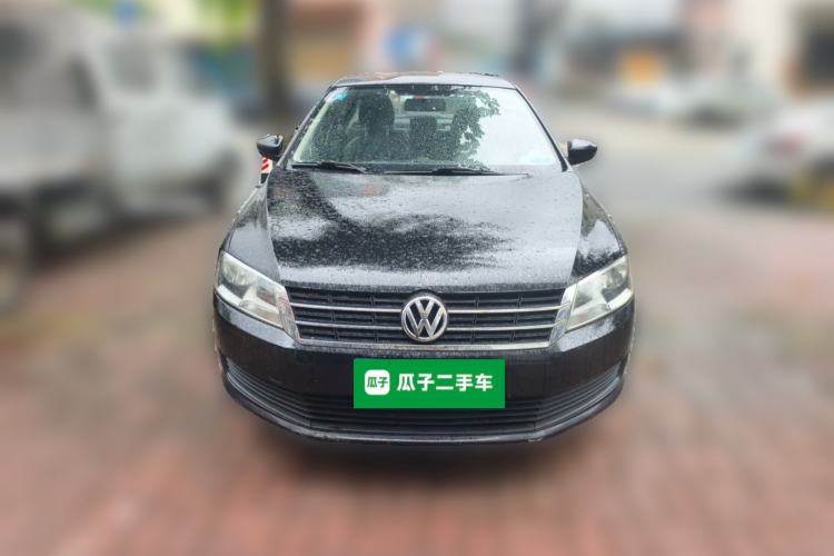 Used Volkswagen Lavida 2013 Revised Classic 1.6L Automatic Fashion Edition Front