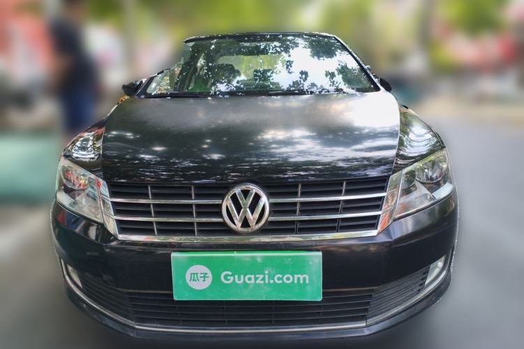 Used Volkswagen Lavida 2013 Restyled Classic 1.6L Manual Comfort Edition Front