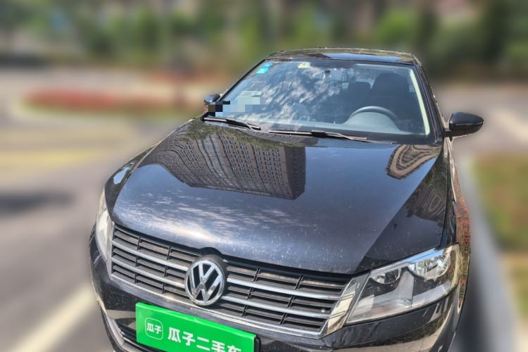 Used Volkswagen Lavida 2013 1.6L Automatic Fashion Edition Front