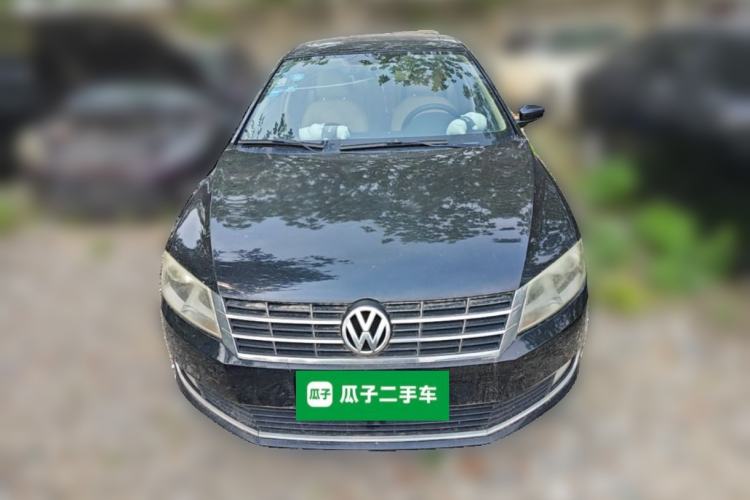 Used Volkswagen Lavida 2013 1.6L Automatic Fashion Edition Front
