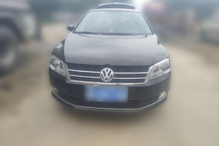 Used Volkswagen Lavida 2013 Revised Classic 1.6L Manual Fashion Edition Front