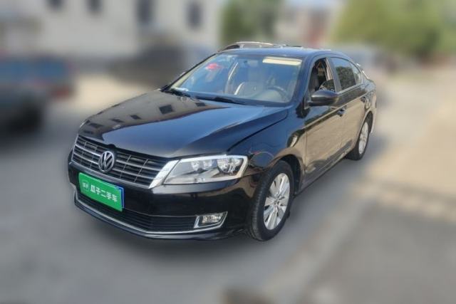 Used Volkswagen Lavida 2013 1.6L Manual Comfort Edition