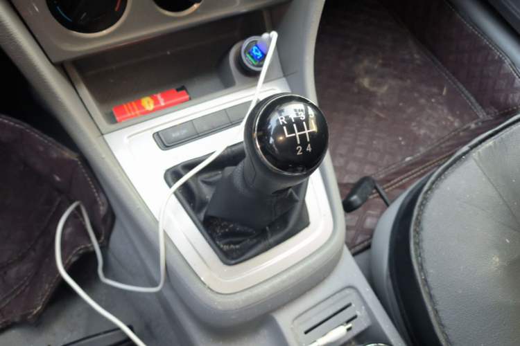 Used Volkswagen Lavida 2013 1.6L Manual Fashion Edition Gear Lever