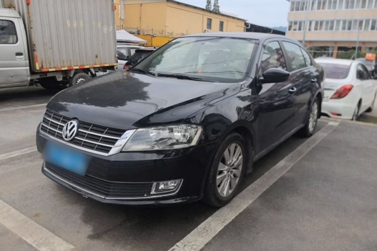 Used Volkswagen Lavida 2013 Restyled Classic 1.6L Manual Comfort Edition Guazi used car, China used car export, Used car for sale, Used  cars, Cheapest cars for sale