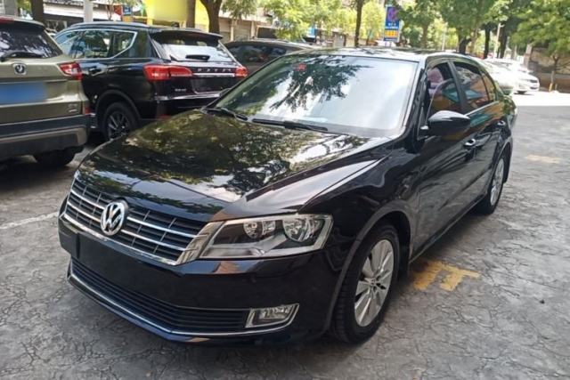 Volkswagen Lavida 2013 Revised Version 1.4 TSI DSG Comfort Edition usado