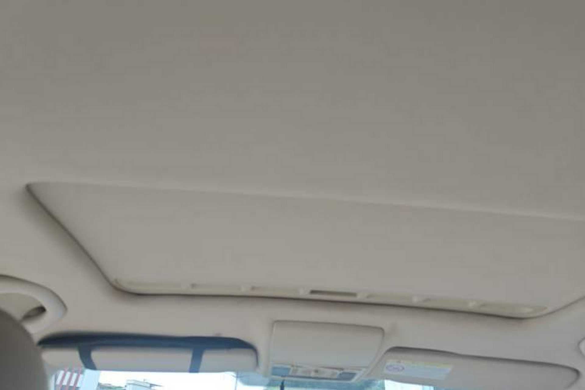 Used Volkswagen Lavida 2013 Restyled Classic 1.6L Automatic Comfort Edition Headliner