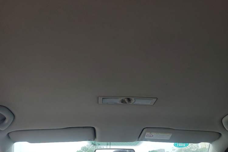 Used Volkswagen Lavida 2013 Revised Classic 1.6L Automatic Fashion Edition Headliner