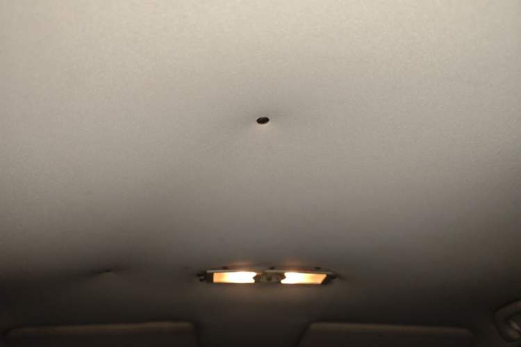Used Volkswagen Lavida 2013 Classic 1.6L Automatic Fashion Edition Headliner