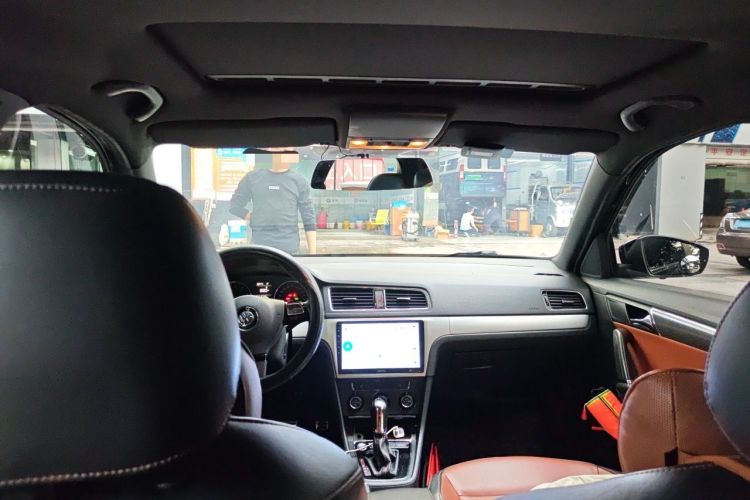Used Volkswagen Lavida 2013 Revised Version 1.4 TSI DSG Luxury Edition Headliner