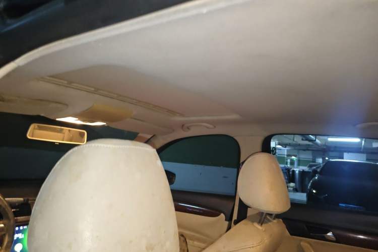 Used Volkswagen Lavida 2013 1.4TSI DSG Comfort Edition Headliner