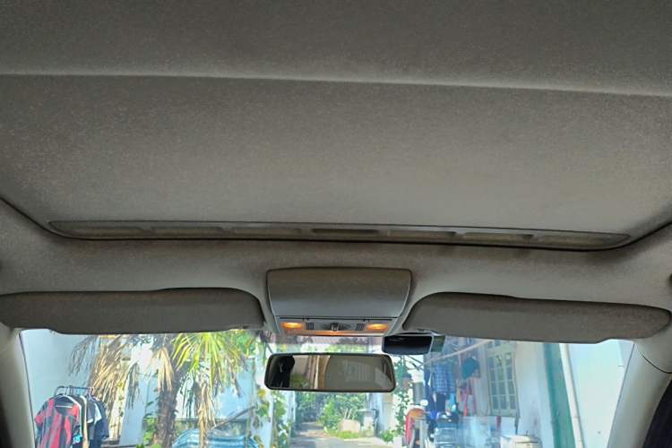 Used Volkswagen Lavida 2013 Revised Version 1.4 TSI DSG Comfort Edition Headliner