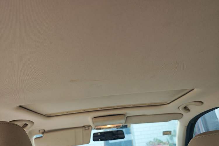 Used Volkswagen Lavida 2013 1.4TSI Manual Comfort Edition Headliner