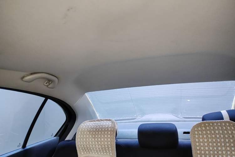 Used Volkswagen Lavida 2013 Revised Classic 1.6L Automatic Fashion Edition Headliner
