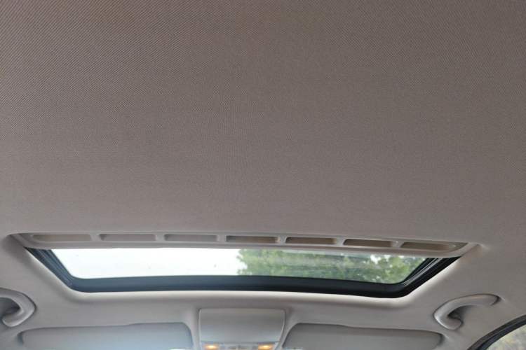 Used Volkswagen Lavida 2013 Revised Version 1.4 TSI DSG Comfort Edition Headliner
