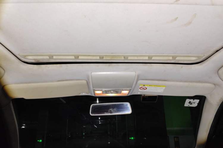 Used Volkswagen Lavida 2013 1.6L Manual Comfort Edition Headliner