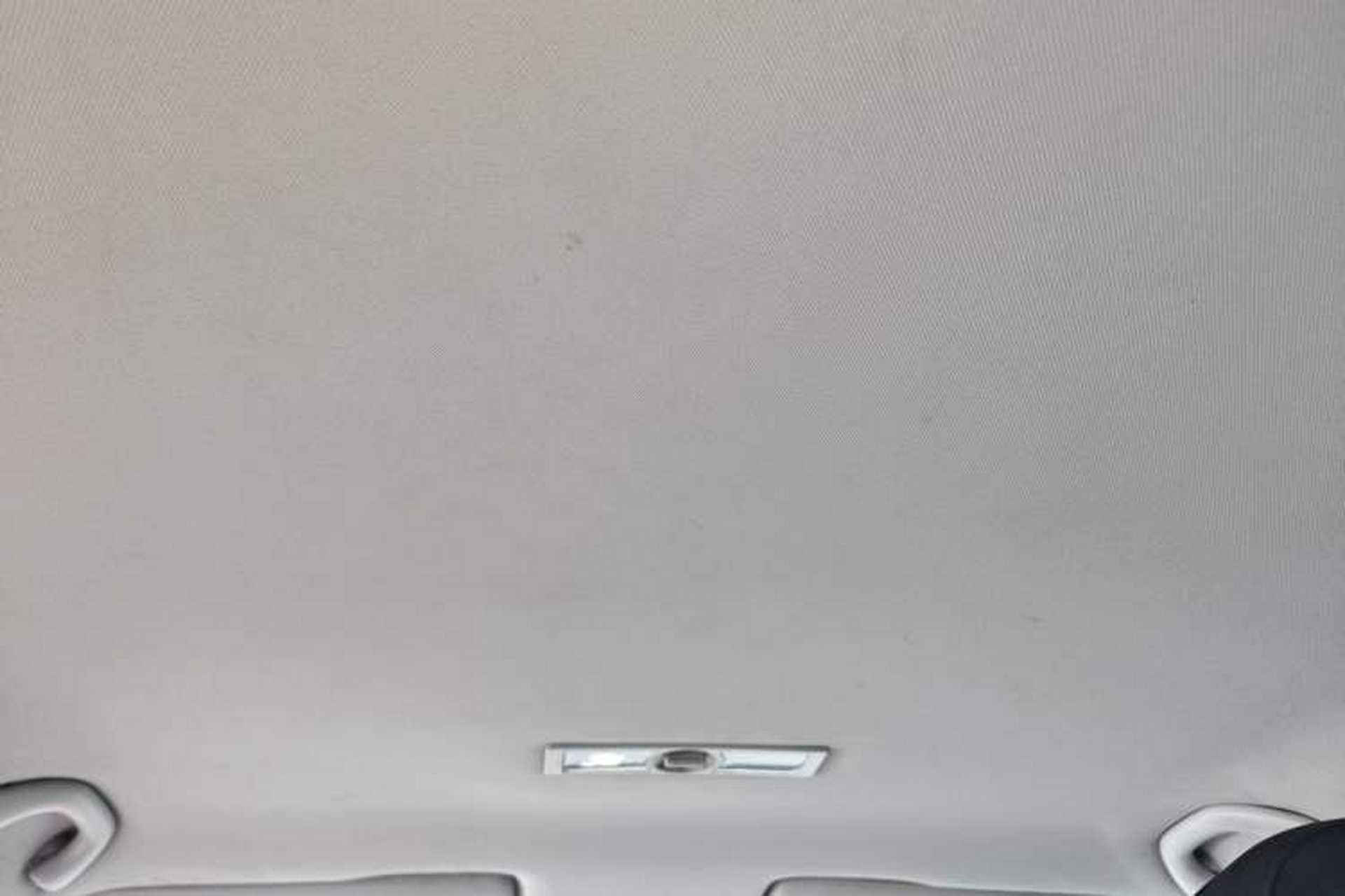 Used Volkswagen Lavida 2013 Revised Classic 1.6L Automatic Fashion Edition Headliner