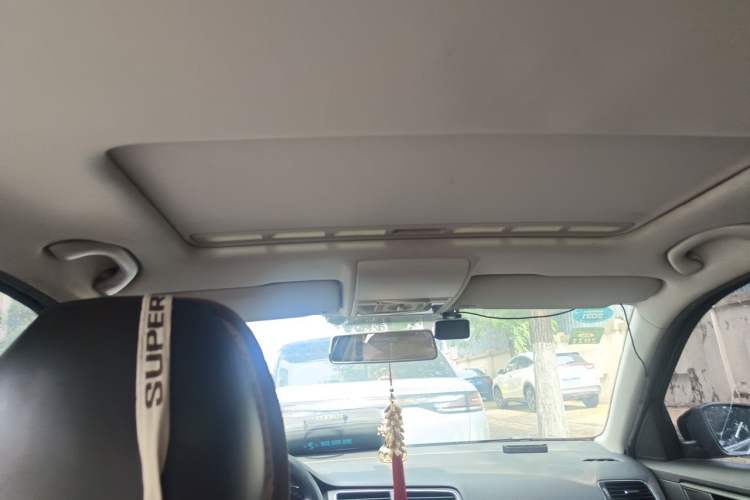 Used Volkswagen Lavida 2013 Restyled Classic 1.6L Automatic Comfort Edition Headliner