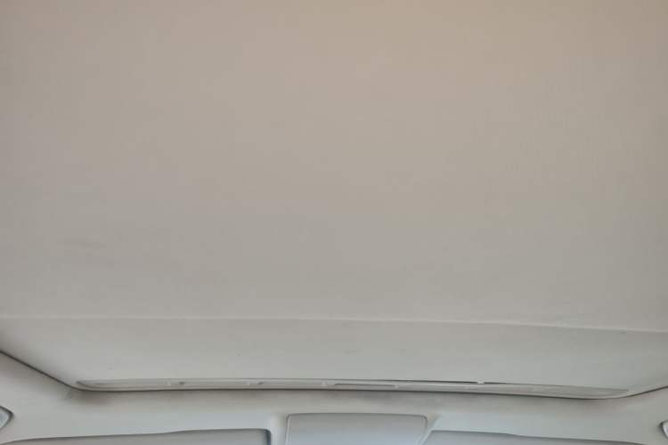 Used Volkswagen Lavida 2013 Restyled Classic 1.6L Automatic Comfort Edition Headliner