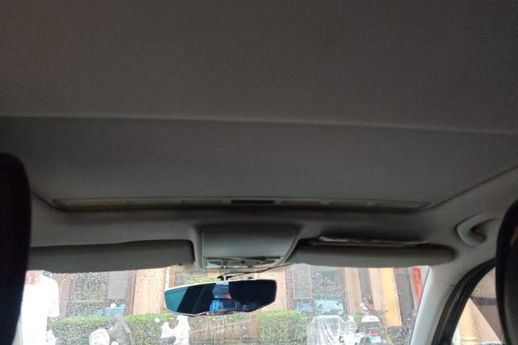 Used Volkswagen Lavida 2013 1.4TSI DSG Comfort Edition Headliner
